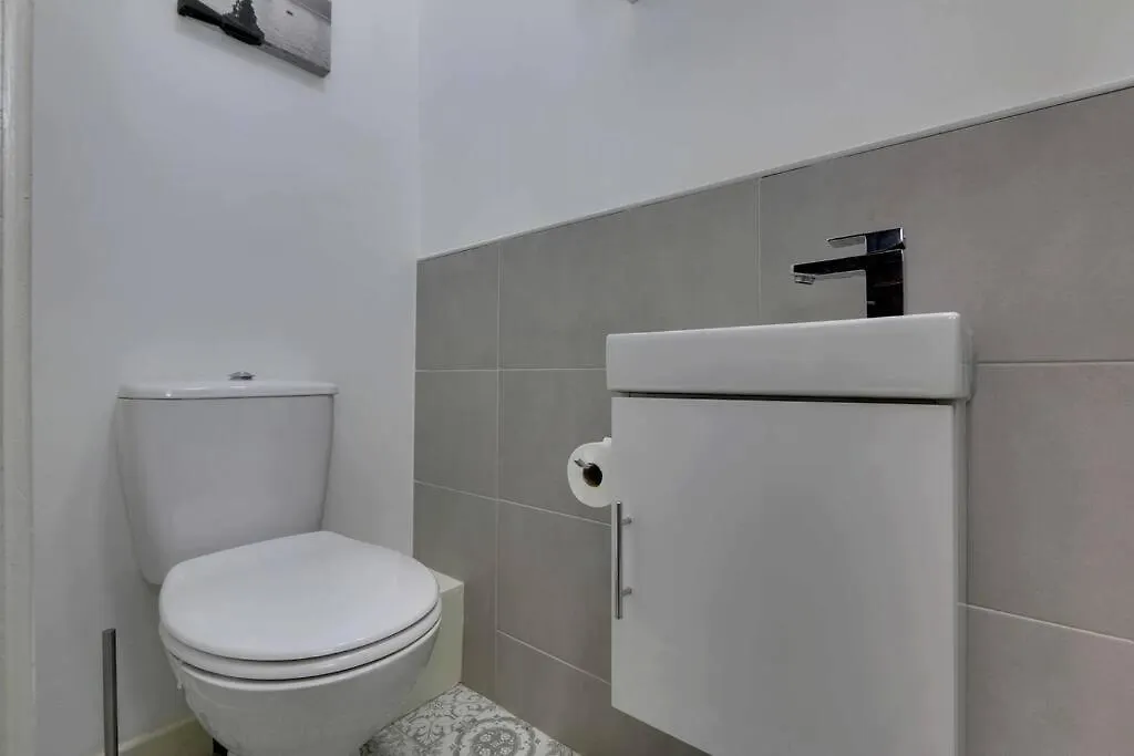 Modern Studio Apartment - Vibrant Abbeydale Rd, Free Parking, Pet Friendly, Netflix Sheffield United Kingdom